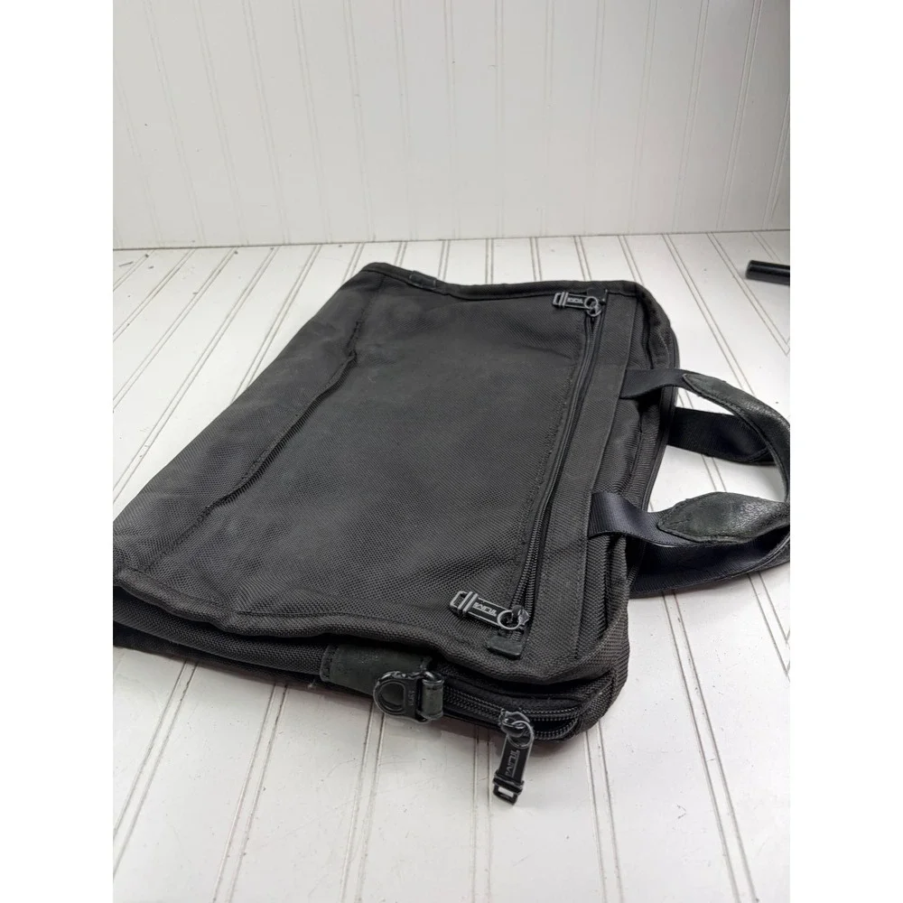 TUMI Alpha 2 Black Nylon Business Briefcase Laptop Travel Carry-On Messenger Bag